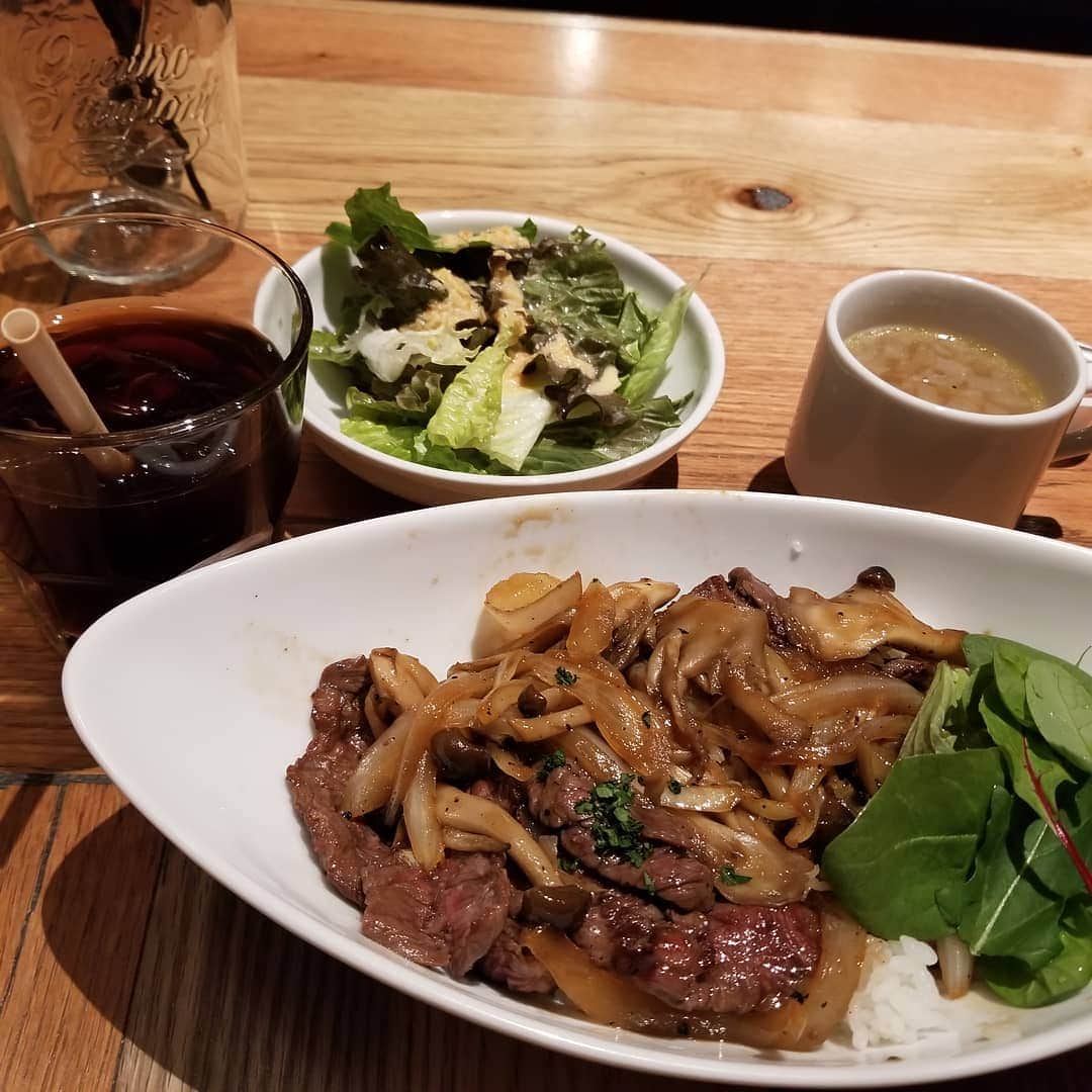 宇月田麻裕のグルメインスタ