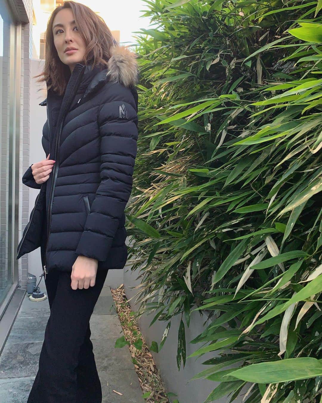 オードリー亜谷香のインスタグラム：「❄️❄️❄️#mackage #マッカージュ ＃ダウンコート」