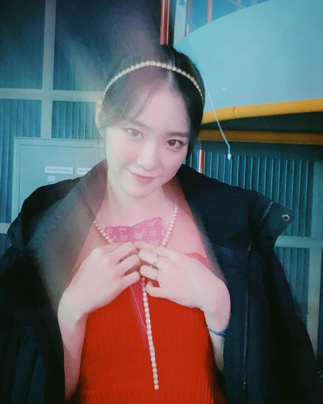 OH MY GIRLさんのインスタグラム写真 - (OH MY GIRLInstagram)「welcome to my IG 크리에게 졌어요ㅠㅠ」12月9日 12時31分 - wm_ohmygirl