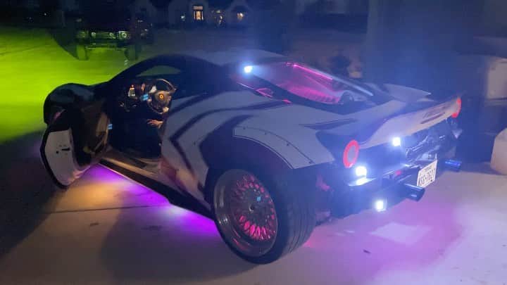 スティーブのインスタグラム：「UFO 🛸 sighting in Texas」
