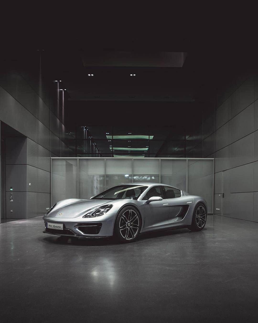 Porscheさんのインスタグラム写真 - (PorscheInstagram)「A prototype of epic proportions. First developed as an experimental study of a super sports car with four doors and a rear engine, the idea eventually evolved into that of a purely electric drive. Thus, the Vision Turismo provided the blueprint for the development of the Taycan.  #PorscheUnseen」12月9日 4時22分 - porsche