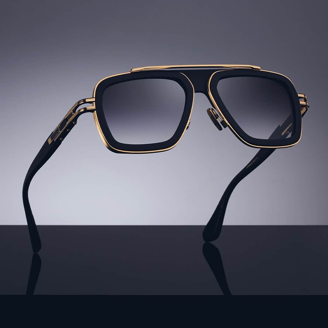 ディタのインスタグラム：「Introducing the LXN-EVO. Raising the bar in design, detail, and technical construction. A classic navigator style dripping with show-stopping details throughout, including DITA’s signature oversized hinge plates, custom acetate front frame and titanium external lens rims. Now available on DITA.com.  #DITA #DITAeyewear #DITAsunglasses #LXNEVO」