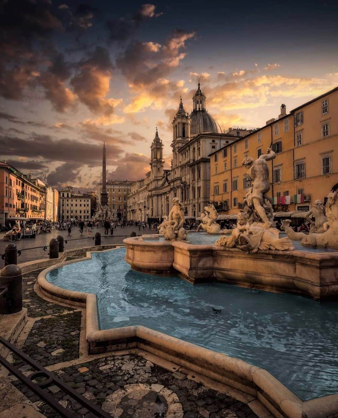 Instagramersさんのインスタグラム写真 - (InstagramersInstagram)「Great photo of Piazza Navona (Rome) by @_intotheale_ and @igersroma 🤩🙌🏻📸✨ #igersroma #weareigersit #igersitalia #igers」12月9日 4時40分 - igers