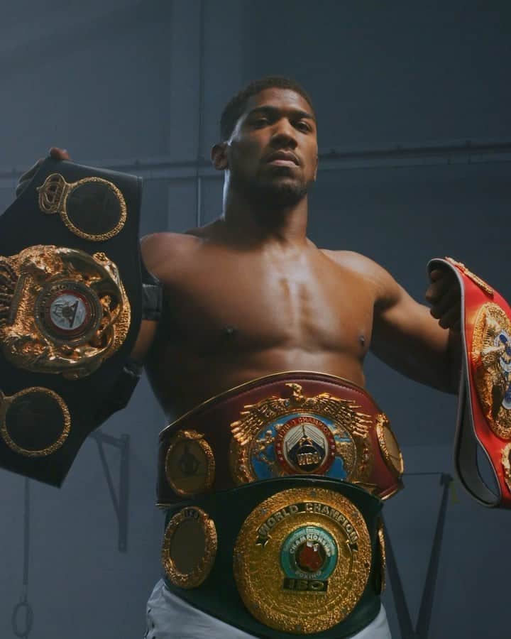 のインスタグラム：「The only thing harder than winning a title is defending one. @anthonyjoshua is ready to remind the world who he is. #TheOnlyWayIsThrough」