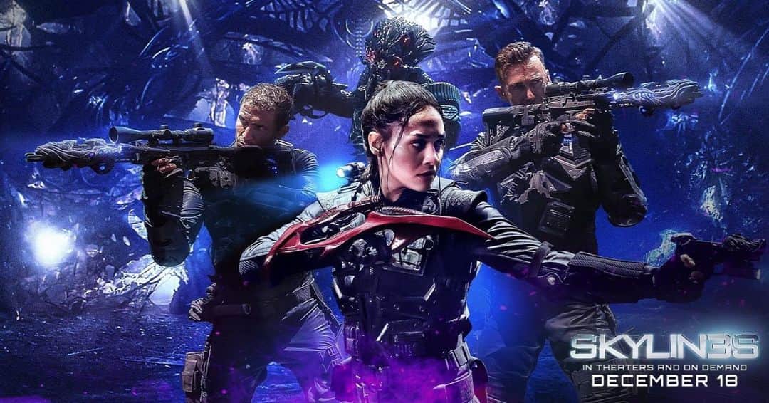 リンジー・モーガンのインスタグラム：「SKYLIN3S just in time to save 2020 In Theaters & OnDemand Dec. 18th」