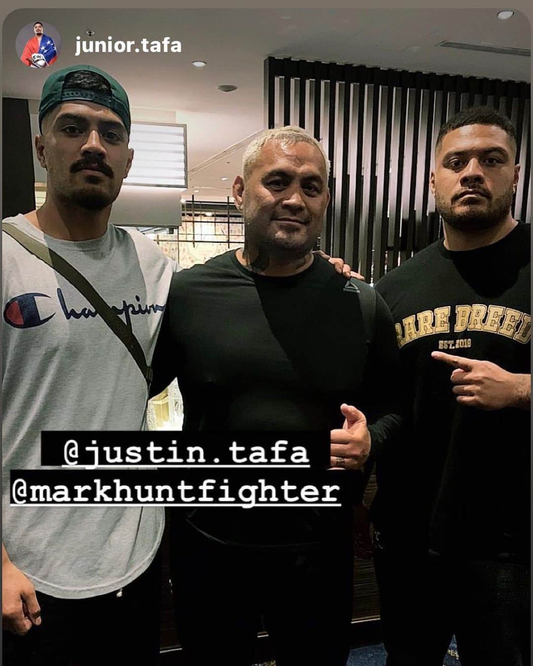 マーク・ハントのインスタグラム：「Good to see the brothers junior and Justin Tafa thanks for coming out alofa Aku always in your corner boys 💪🏼💪🏼💪🏼💪🏼💪🏼」