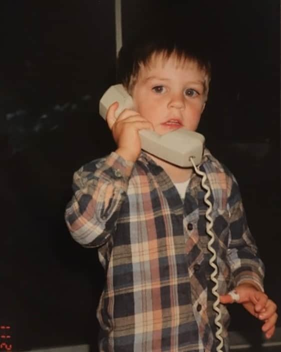 トレバー・バウアーさんのインスタグラム写真 - (トレバー・バウアーInstagram)「Me on the phone during free agency 😂」12月9日 5時50分 - baueroutage