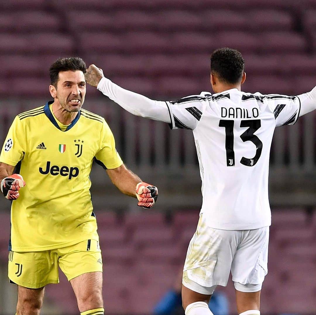 のインスタグラム：「Volevamo il primo posto e siamo andati a prendercelo. Questa è la Juve che dobbiamo essere. Bravi ragazzi 🤍🖤🙏🏾 #FinoAllaFine #UCL #debicaspromundo #lifeisablessing」