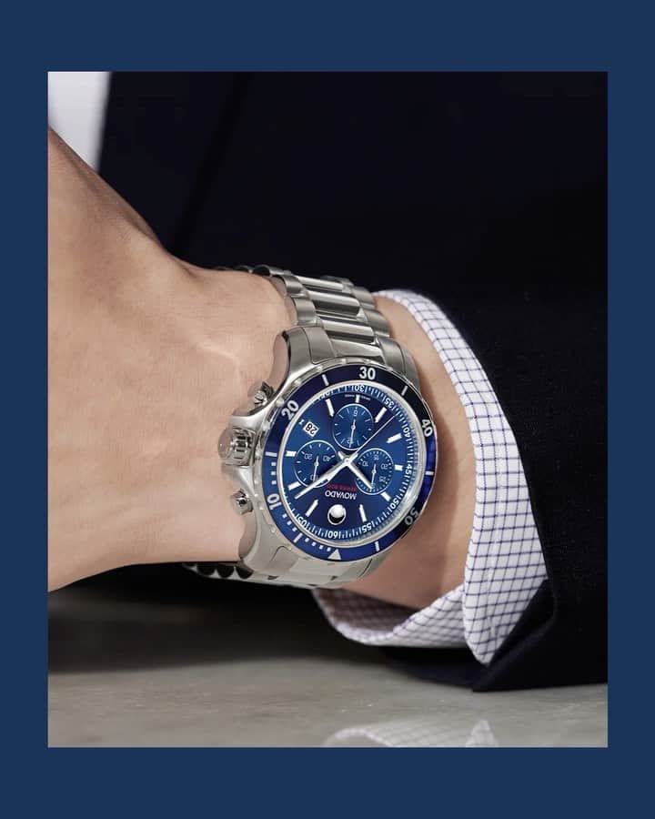 モバードのインスタグラム：「Give the gift of blue hues with sporty design. #MovadoSeries800」