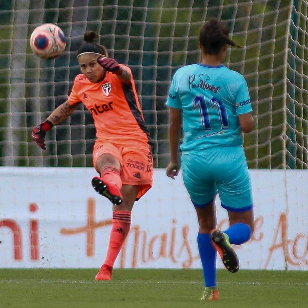 São Paulo FCさんのインスタグラム写真 - (São Paulo FCInstagram)「NA FINAL!  Tricolor vence o Taubaté, por 3 a 0, no CFA Laudo Natel, e se classifica para a decisão da Copa Paulista Feminina!  ⚽️ Jaqueline ⚽️ Bruna ⚽️ Ana Cris  #FutebolFemininoTricolor #VamosSãoPaulo 🇾🇪」12月9日 8時10分 - saopaulofc