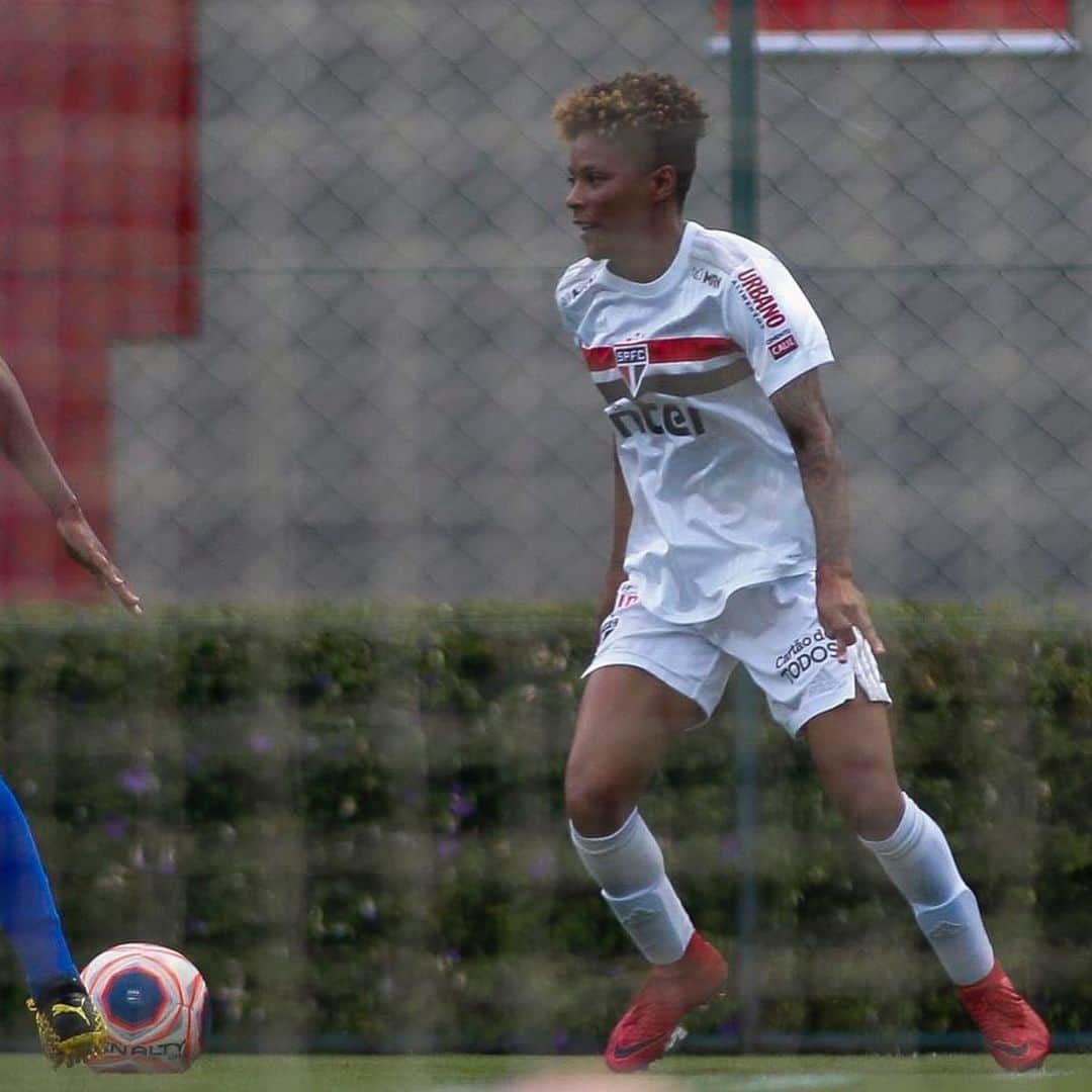 São Paulo FCさんのインスタグラム写真 - (São Paulo FCInstagram)「NA FINAL!  Tricolor vence o Taubaté, por 3 a 0, no CFA Laudo Natel, e se classifica para a decisão da Copa Paulista Feminina!  ⚽️ Jaqueline ⚽️ Bruna ⚽️ Ana Cris  #FutebolFemininoTricolor #VamosSãoPaulo 🇾🇪」12月9日 8時10分 - saopaulofc