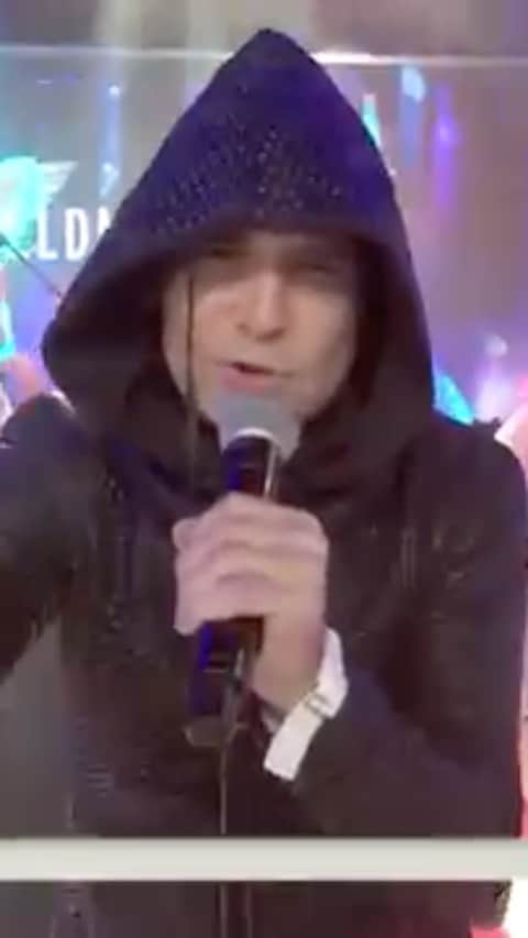ヘザー・マクドナルドのインスタグラム：「Corey Feldman and his angels. 🔥Who remembers this interview!?  I recapped it in today’s 500th episode celebration out now. Enjoy!」