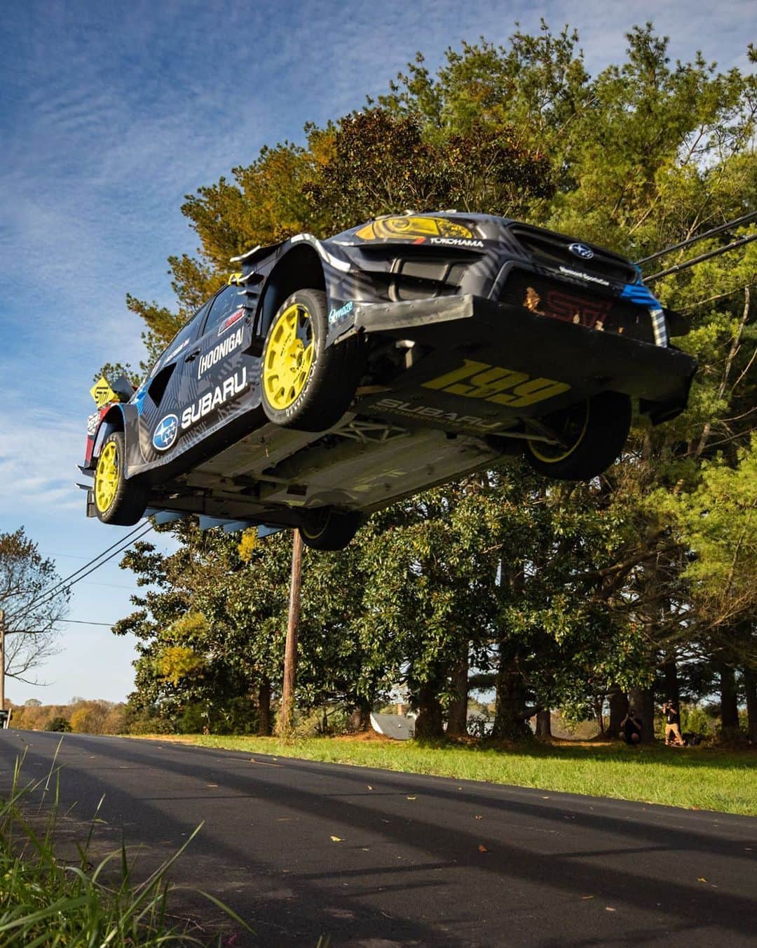のインスタグラム：「Thank you for flying #SubaruAirlines! 🧑‍✈️ What are your favorite scenes from #Gymkhana2020?   @subaru_usa @travispastrana @thehoonigans @yokohamatire @methodracewheels @omaze」