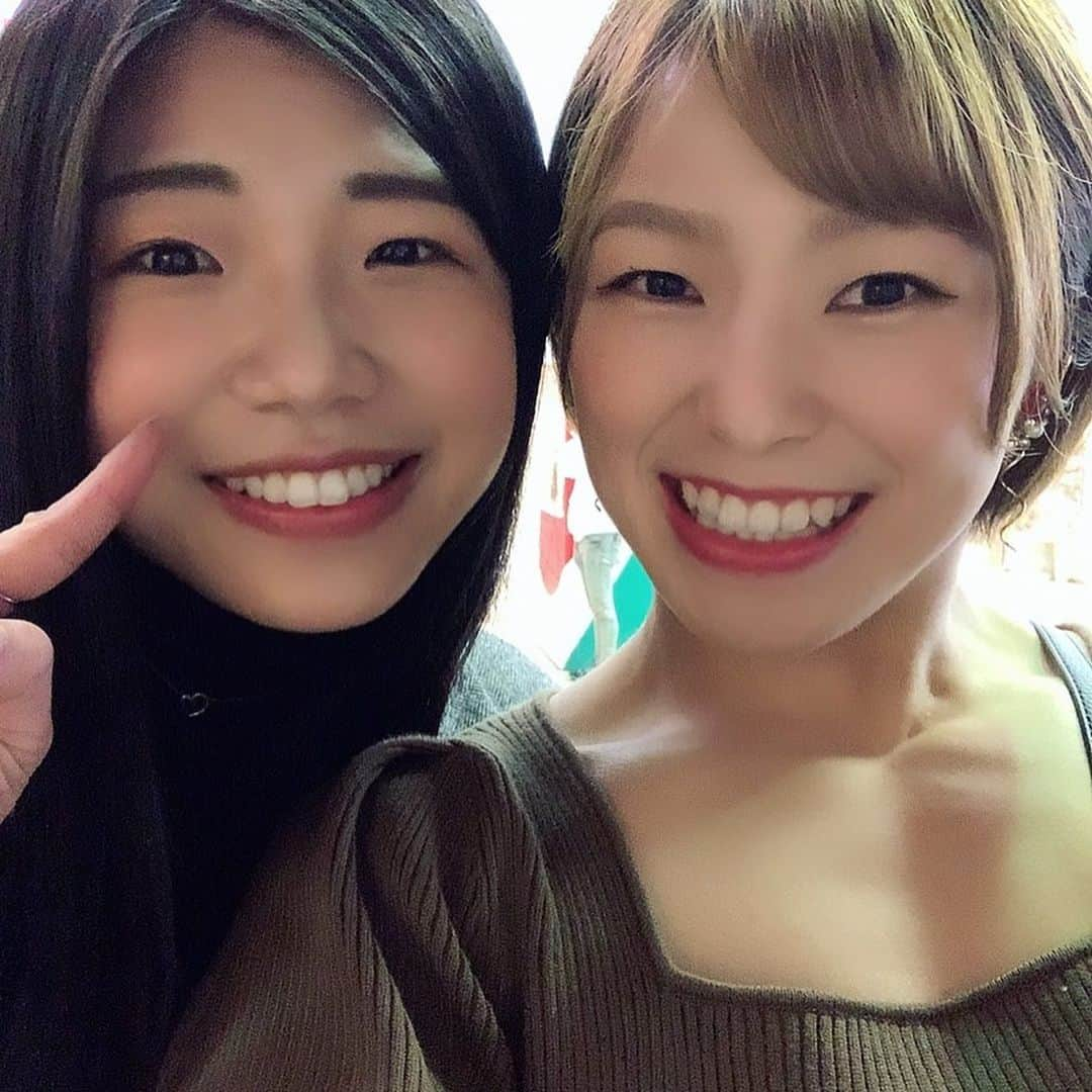 川井友香子さんのインスタグラム写真 - (川井友香子Instagram)「. ちょっと前の事やけど 久しぶりにすーさんと会った😄🌿 (さん付けしとるけど後輩🪴) 相変わらずすーさんはすーさんやった ☺︎ . 3枚目は4年くらい前の、まだ顔になんかつけるの流行ってた時の写真🌚🌝」12月9日 20時26分 - yukako_kawai27