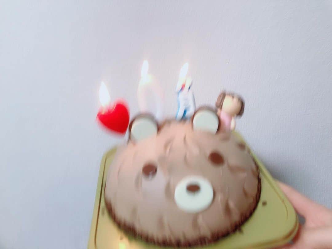 山本杏奈さんのインスタグラム写真 - (山本杏奈Instagram)「🎂💗🎂  ケーキ載せてなかったのでっ  みんなは何ケーキがすき〜？」12月9日 20時42分 - yamamoto_anna_