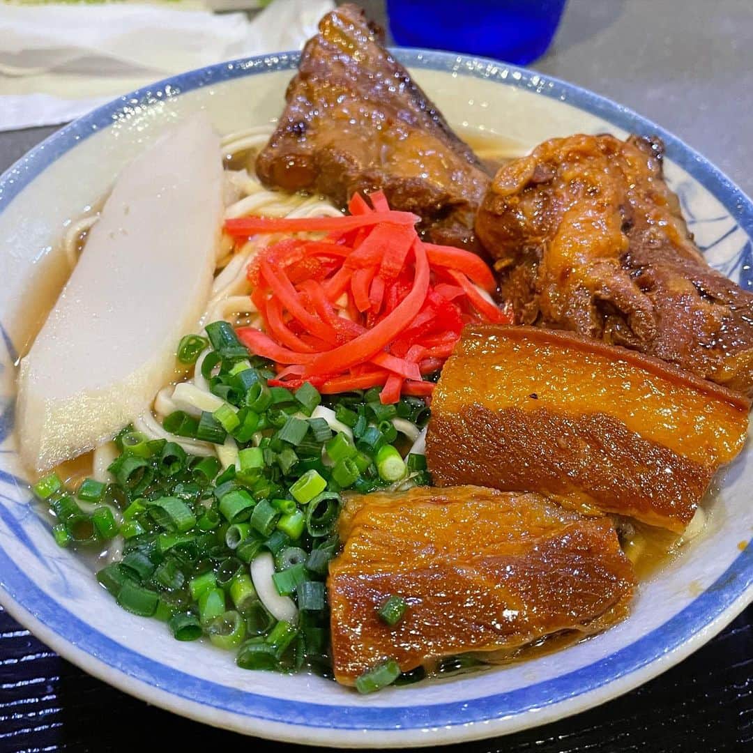 深瀬智聖さんのインスタグラム写真 - (深瀬智聖Instagram)「思い出。  食べ物ばーーっかりw😅  #ソーキそば #タンパラヤ」12月9日 20時45分 - chiseifukase