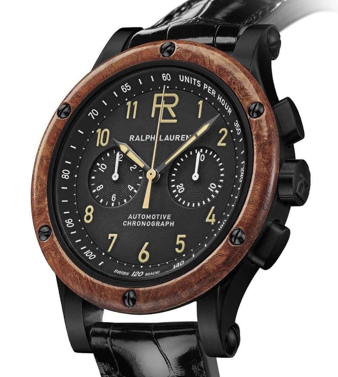 のインスタグラム：「That’s actually a wooden bezel 🪵🌲 The new @ralphlauren Automative Chronograph 42mm. Details and pricing on the web site. Link in bio.  @ralphlauren gerçek ağaçtan bezel kullandığı yeni modeli Automotive Chronograph 42’yi tanıttı. Detaylar ve fiyat bilgisi sitede. Link bioda.」