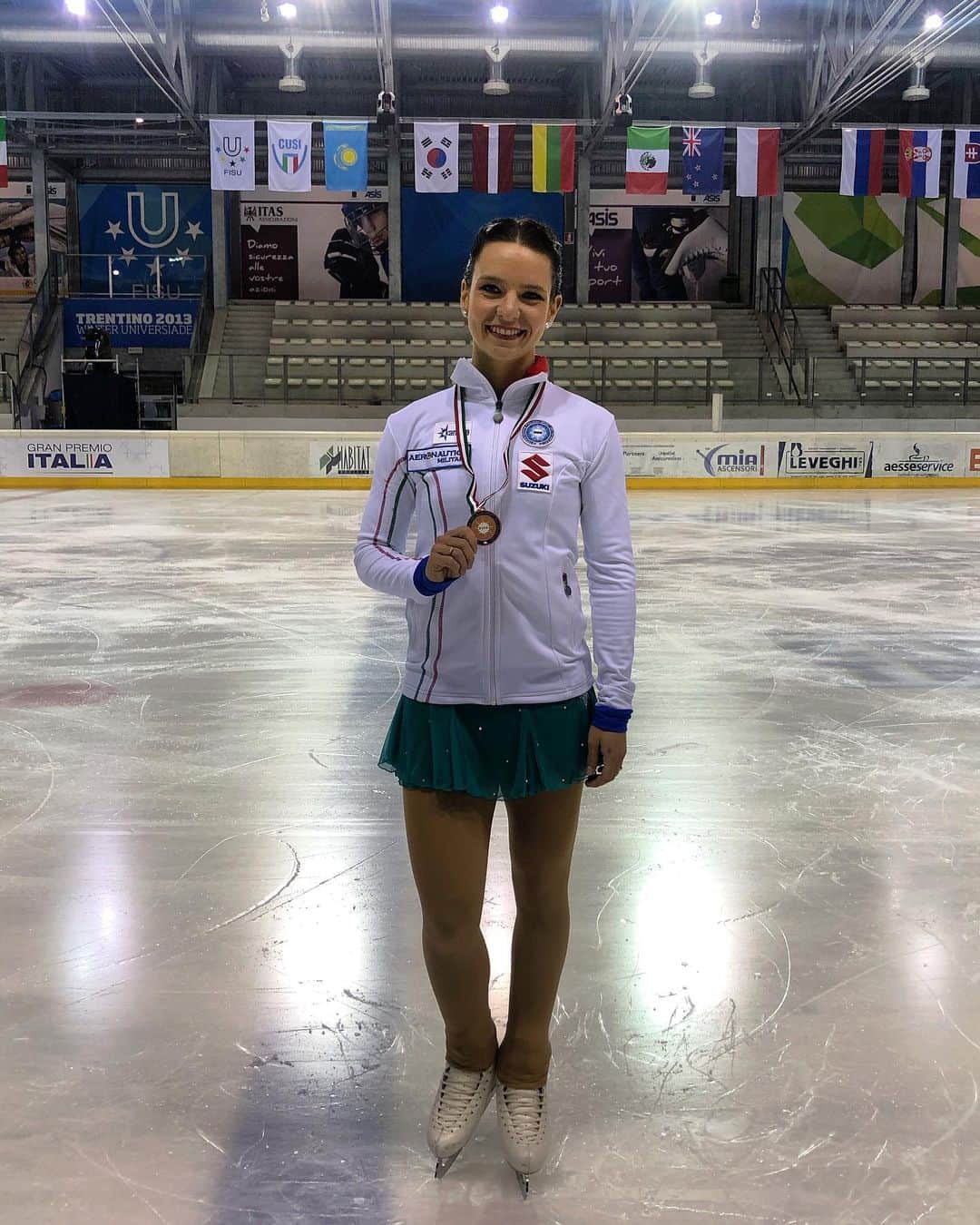 のインスタグラム：「🥉 #granpremiotrento #aeronauticamilitare #fisg #circolopattinatoriartisticitrento」