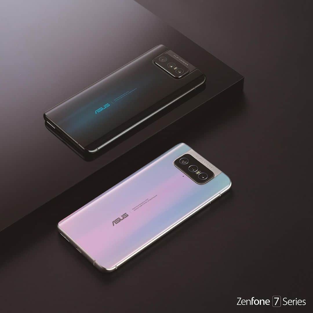 ASUSさんのインスタグラム写真 - (ASUSInstagram)「#ZenFone7 comes in two incredible color schemes.⁣ Tough call, right?⁣ ⁣ #DefyOrdinary」12月9日 21時01分 - asus