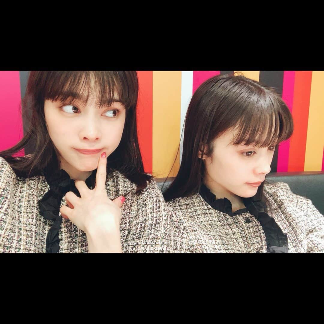 のインスタグラム：「新しいある作品が決まり、台本も受け取りもう少しで撮影始まりますー！今日は衣装合わせと少し撮影しました〜。皆に見てもらえるのとっても楽しみ☺︎ そして舞台稽古も始まってるよ〜！ #双子」