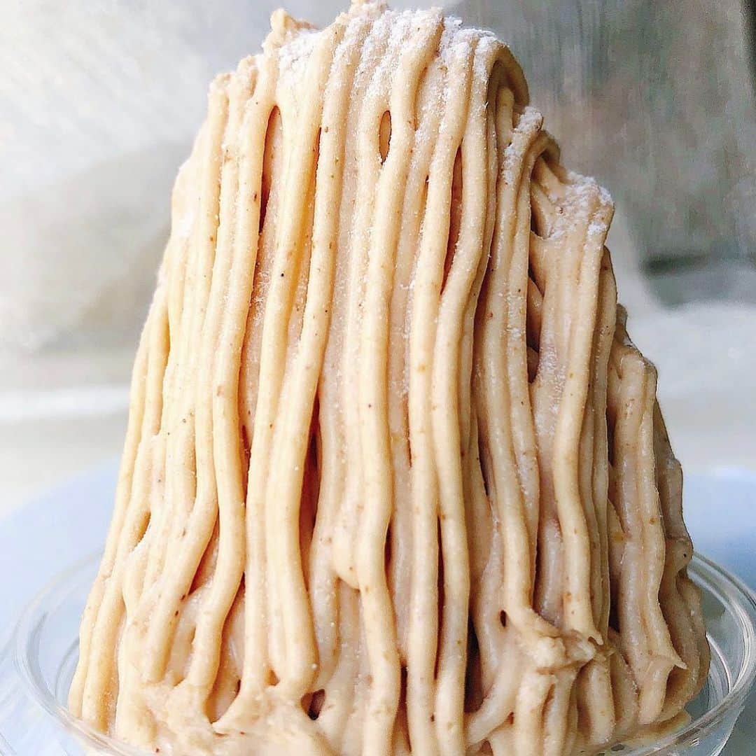 里井真由美のグルメインスタ