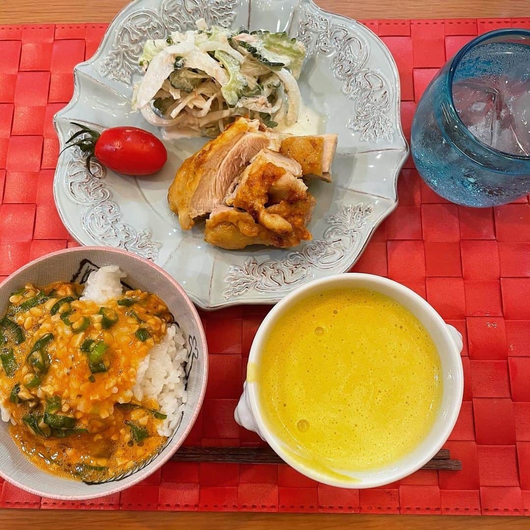 星那美月さんのインスタグラム写真 - (星那美月Instagram)「タンドリーチキンとゴーヤサラダとかぼちゃのポタージュ🎃  #dinner #おうちごはん」12月9日 21時08分 - mitsukihoshina