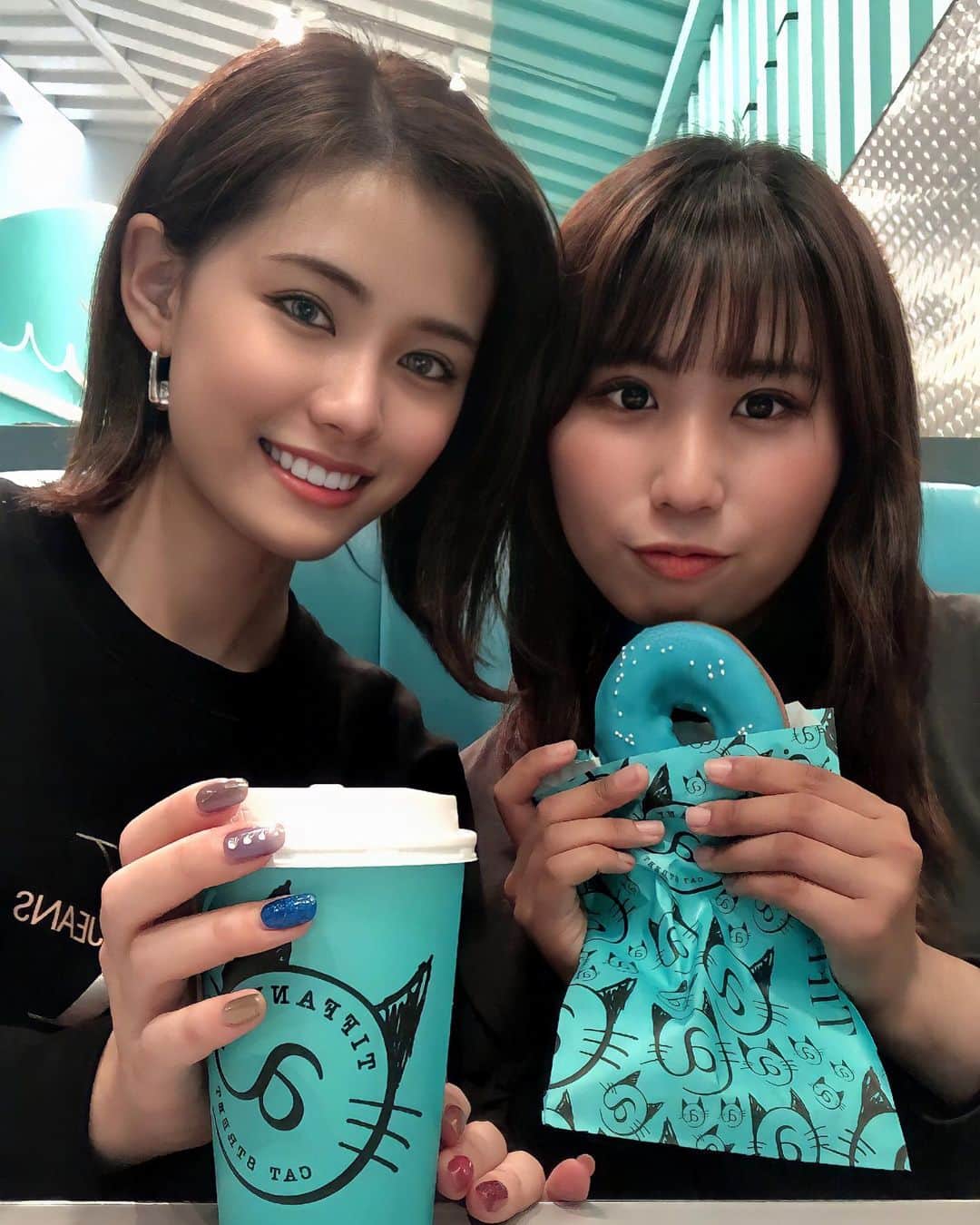 のインスタグラム：「. Tiffany cafe👗💍 . ずっと行きたかったから、予約取れて良かった💙 . . . #tiffanycafe #tiffanyandco #tiffany #tiffanyblue #tokyo #japan #catstreet #ティファニー #ティファニーカフェ #表参道カフェ #渋谷カフェ #原宿カフェ #東京カフェ #カフェ巡り #東京」