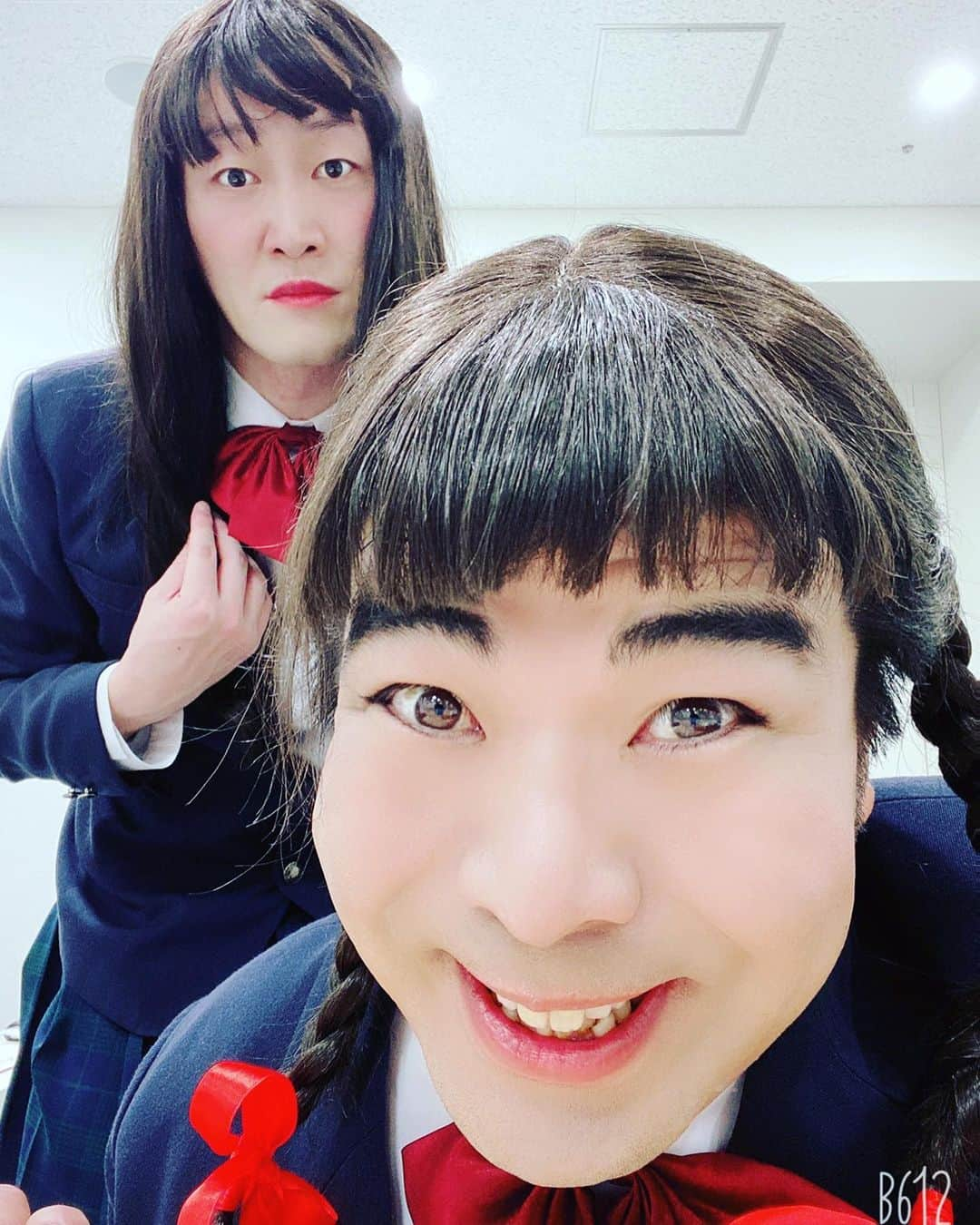 井元英志さんのインスタグラム写真 - (井元英志Instagram)「有吉の壁見てくれてありがとう💋 男版theW初代クイーンじゃーい！👩🏻👧🏻 マジうれシーソー！！！！！ ドカーン！！！！！！！👸🏻 #JKボンバーズ #インポッシブル  #有吉の壁 #男版theW #ドカーン🤯」12月9日 21時43分 - impossibleinomoto