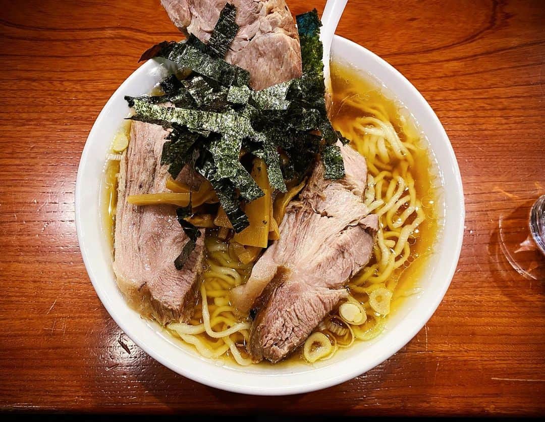 岸田メルのグルメインスタ