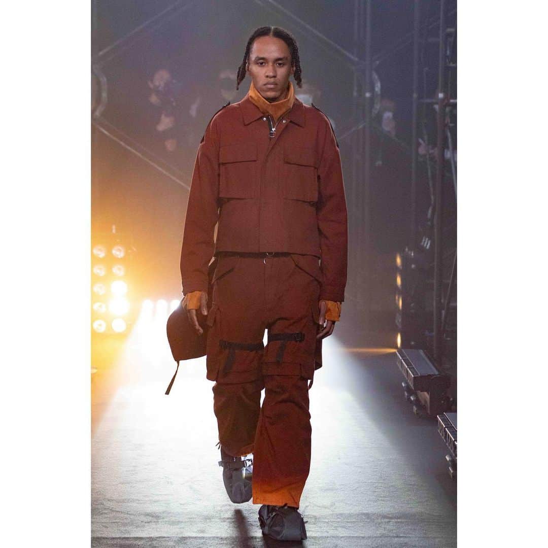 ミーンズワイルのインスタグラム：「[SS21 Collection “ERROR”]」