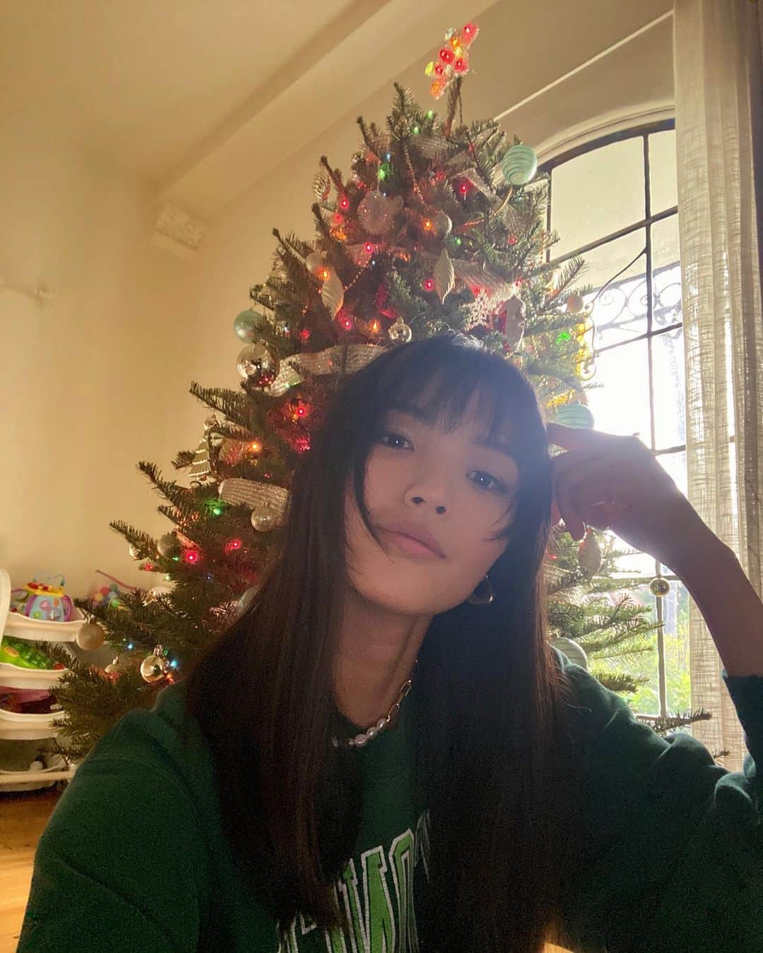 ルピン・ワンさんのインスタグラム写真 - (ルピン・ワンInstagram)「Hi~ new selfie ~😝🥰」12月9日 15時15分 - lupingwong