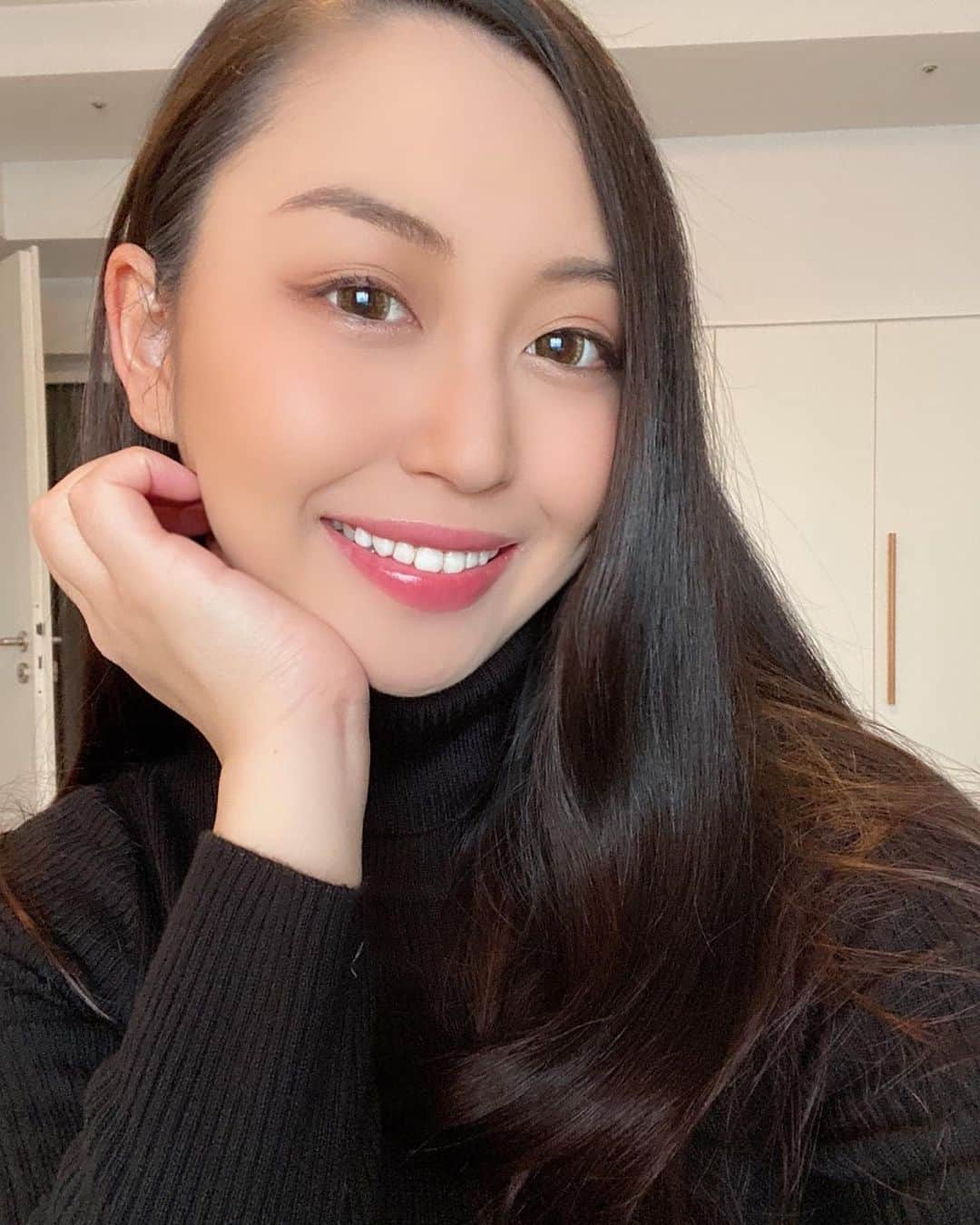 岩上愛美のインスタグラム：「久々にナチュラルメイク🥴😄  #naturalmakeup #makeup」