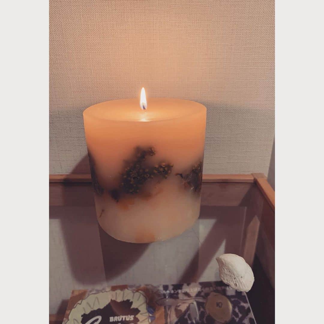 熊木杏里のインスタグラム：「candle🌙」