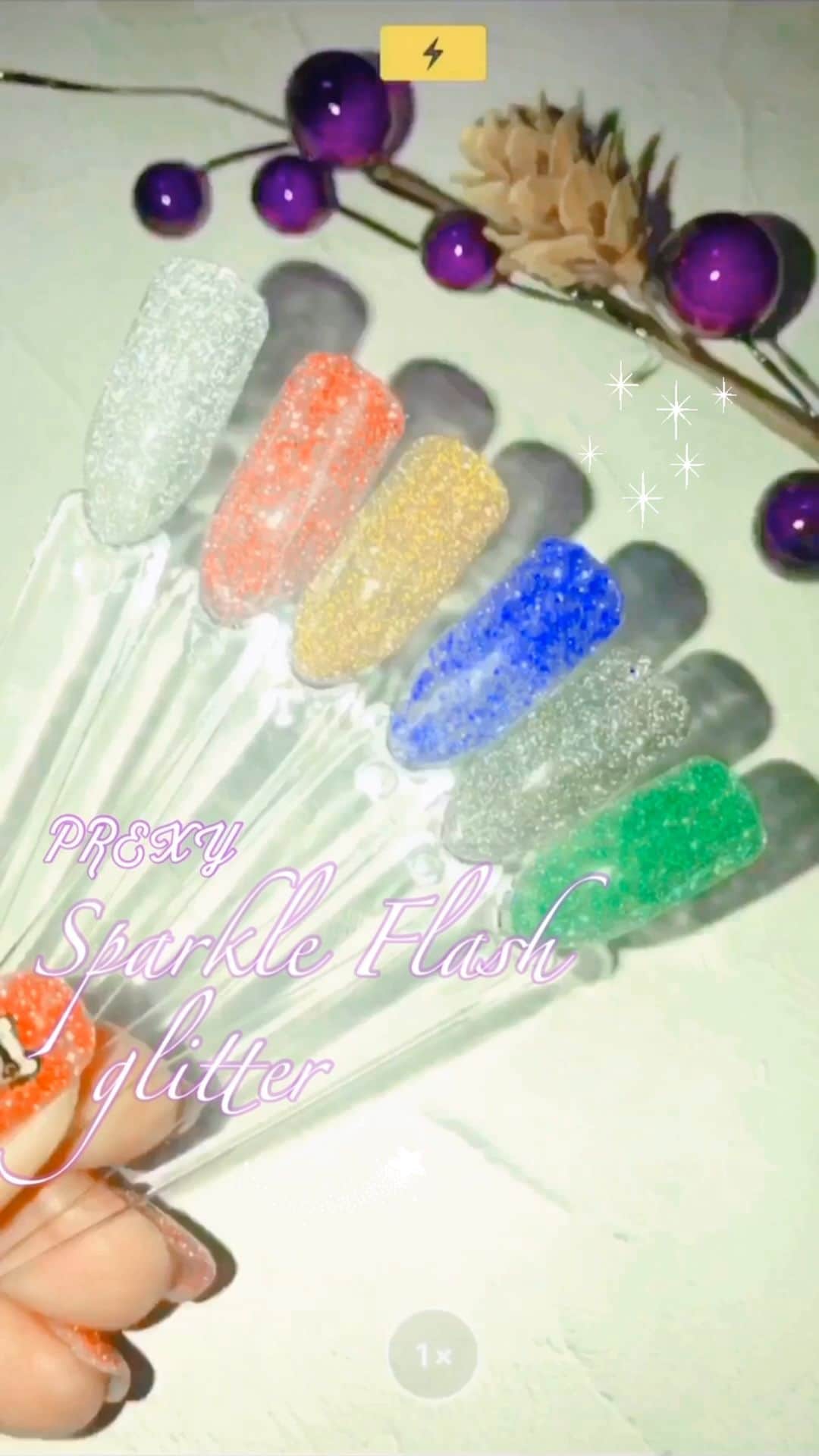 なかやまちえこのインスタグラム：「いろんなきらきら✨⠀ ⠀ @prexyofficial @pregelofficial ⠀ PremDoll MUSE Moon light は12/23発売です🎄✨⠀ ⠀ #nail #nails #nailart #ネイル #美甲 #ネイルアート  #japanesenailart #manucure #japanesenails #manicurist #gelnails #أظافر #네일아트 #미용 #vẽmóng #ngườiđẹp  #เพ้นท์เล็บ #искусствоногтя #artedeuñas #เพ้นท์เล็บเจล #ジェルネイルデザイン #ネイルデザイン #senikuku #nagelkunst #ラメ #glitter #グリッター」