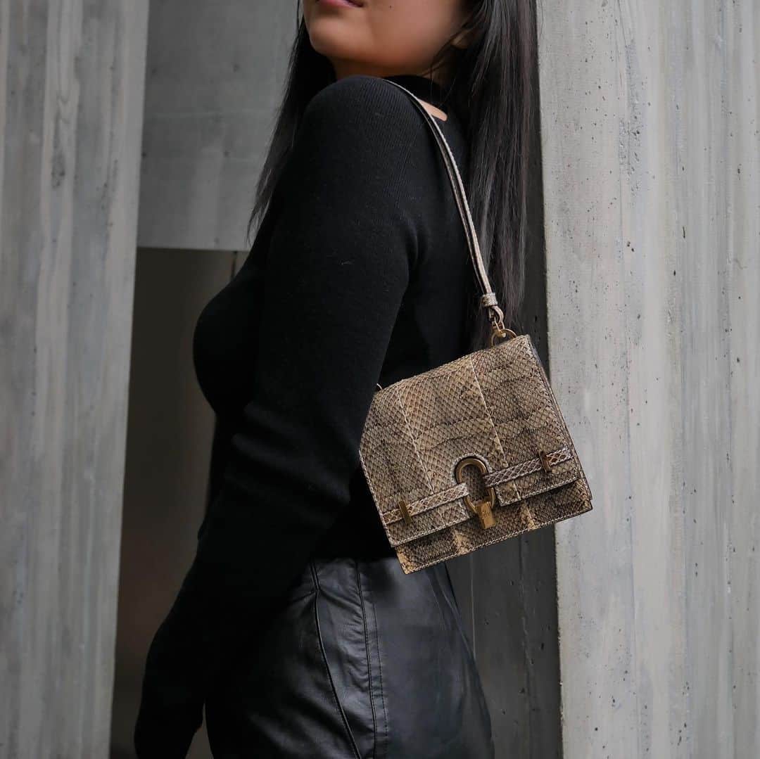 Vintage Brand Boutique AMOREのインスタグラム