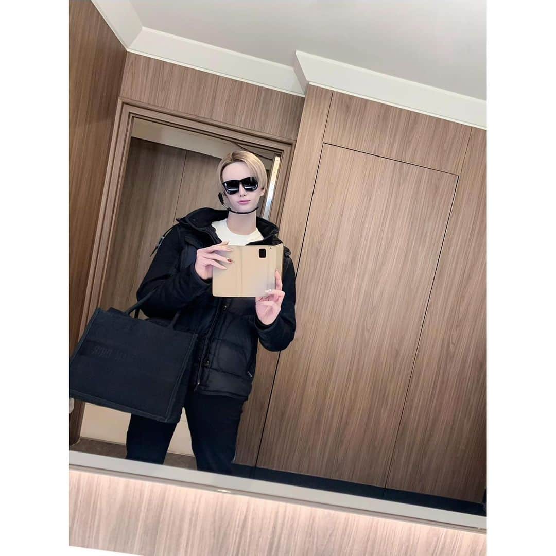 のインスタグラム：「・ お仕事終わりに📸」