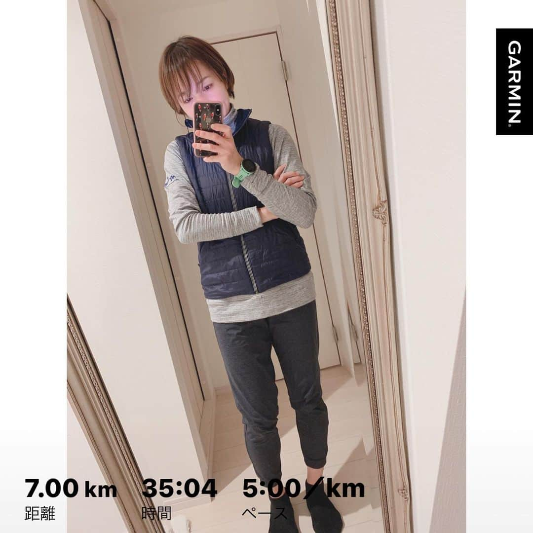 鈴木莉紗さんのインスタグラム写真 - (鈴木莉紗Instagram)「今日は加圧トレーニングでした🏋️‍♂️ 30km走と加圧で得た走りの感覚を確かめながらジョギング🏃‍♀️💨 終わったあとはマッスルテックのプロテインで栄養補給しました🥛 @muscletech_japan  加圧トレーニングは自ら受けることによって指導できる部分もあるのと、強力なアンチエイジング効果があるのでずっと続けたいです🙆‍♀️ #加圧トレーニングジムdeux #加圧トレーニング #自由が丘 #garmin #foreathlete745 #ランニングウォッチ  #マッスルテック #マッスルテックアンバサダー #マッスルテックホエイゴールド  #アンチエイジング #マラソン #サブスリー #ランニング #ランニングママ #ママランナー #産後トレーニング #産後ラン #産後6ヶ月 #莉紗runコーデ」12月9日 17時34分 - suzuki__lisa