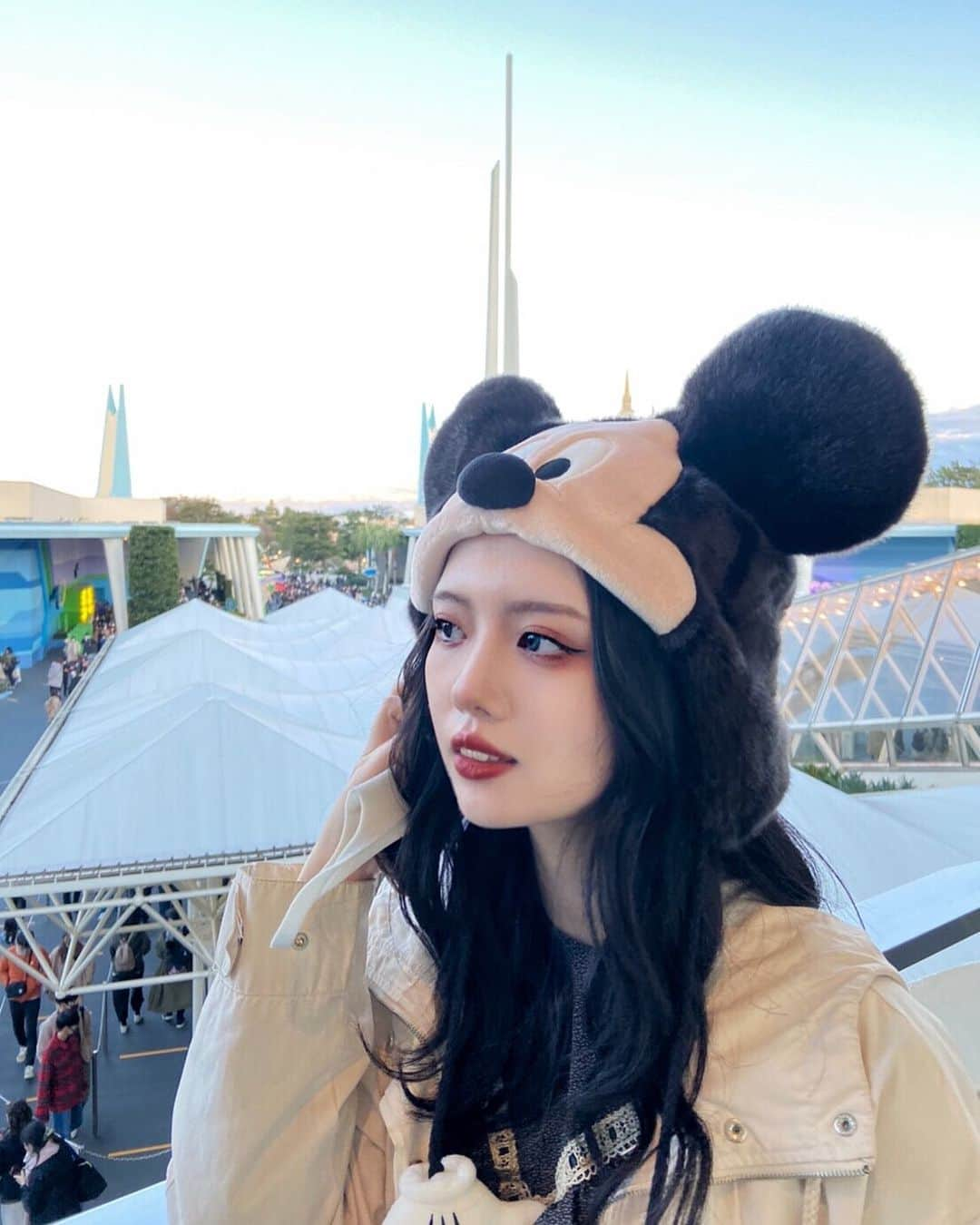 柴さんのインスタグラム写真 - (柴Instagram)「ディズニー投稿ラスト！ #tdl #ディズニーランド #スペースマウンテン」12月9日 18時01分 - ___5_48