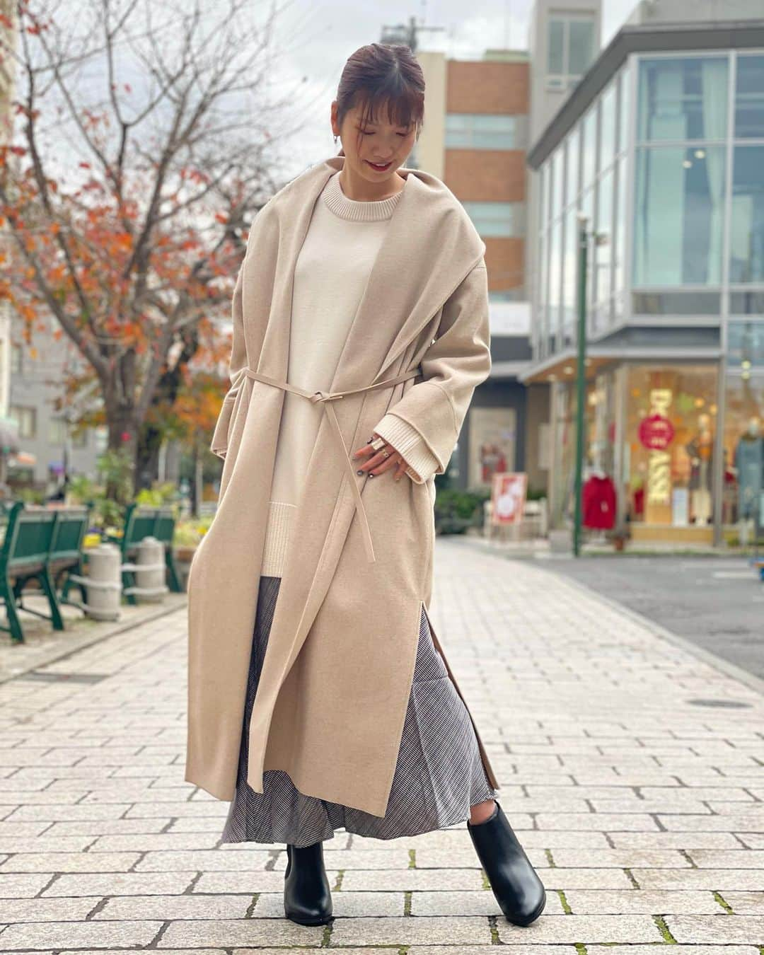 green label relaxing 自由が丘店さんのインスタグラム写真 - (green label relaxing 自由が丘店Instagram)「【WOMEN's Styling】 . . outer 〈BRACTMENT〉 3627-225-0199 ¥22,000+tax . knit 〈BRACTMENT〉 3613-105-2292 ¥14,000+tax . skirt 〈Jeff〉 3624-343-1994 ¥16,000+tax ※自由が丘店限定アイテム . shoes 3631-199-1507 ¥9,900+tax . . ▫️営業時間 11:00-19:00 . . ☎︎03-5731-8531 お電話にて通販も承っております。 .  #unitedarrows  #ユナイテッドアローズ #greenlabelrelaxing  #グリーンレーベルリラクシング #jiyugaoka #自由が丘  #instafashion #styling #ootd #冬コーデ #BRACTMENT #jeff #glr_jiyugaoka_snap #glrsnap #glrsnap_women」12月9日 19時11分 - glr_jiyugaoka