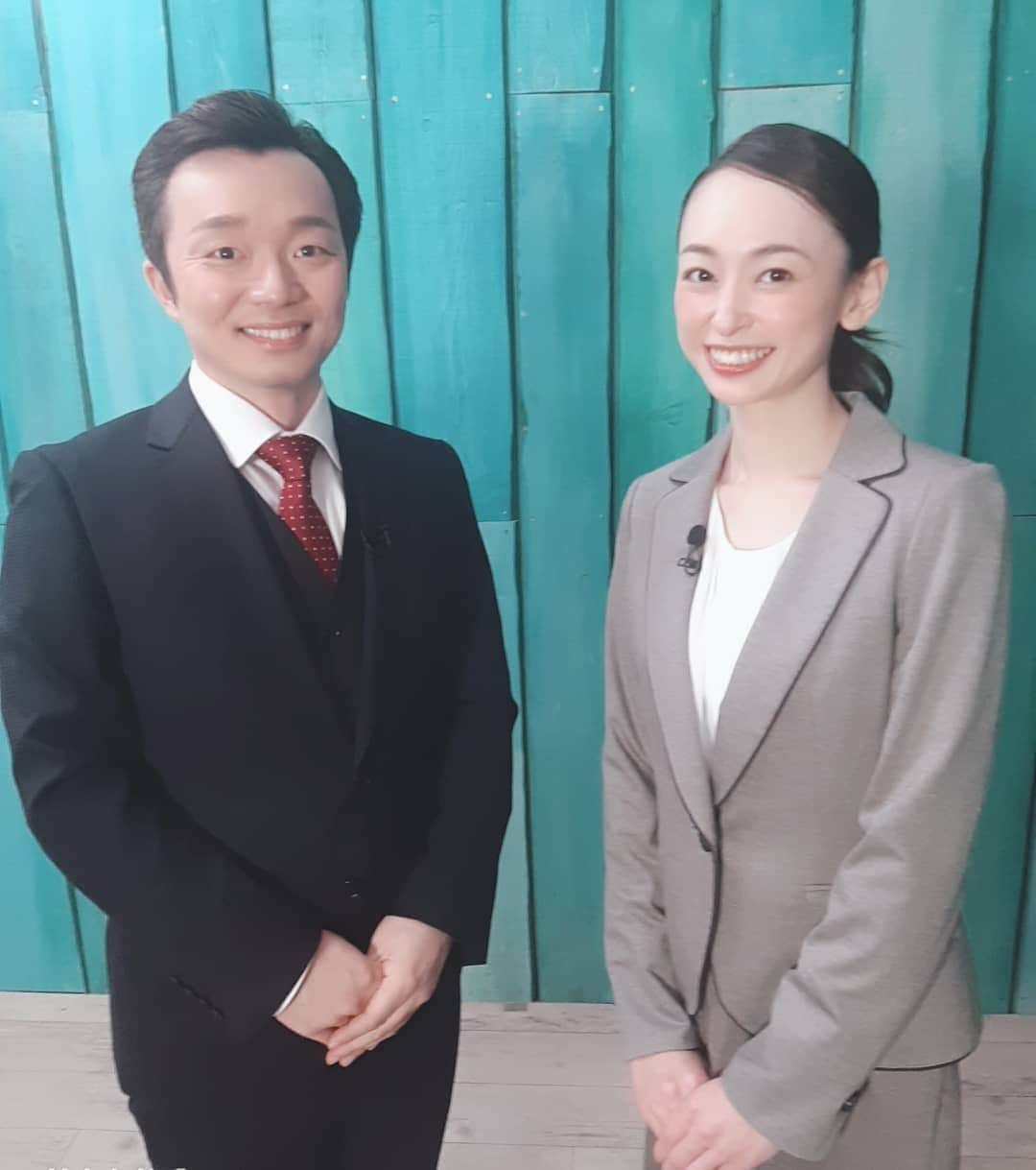 瞳ゆゆのインスタグラム：「企業様の研修用VP撮影。 初めましての吉田アナウンサーとご一緒させていただきました。  一人出演よりも責任が大きく感じる。笑 望海さんとスカイフェアリーズやっていた時を思い出しました😂  #アナウンサー #撮影 #企業」