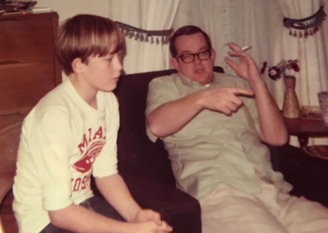 ロバート・パトリックさんのインスタグラム写真 - (ロバート・パトリックInstagram)「My pops and I watching a football game in 1972. We always watched games together. As a matter of fact “The Game” was the last one we watched together in 2014. Michigan lost to Ohio. Today marks the sixth anniversary of his death. R.I.P. Robert Merle Patrick. I wish he were around to see all the crazy shit going on in the world right now. I always enjoyed his perspective. I miss you! #dad #pops #family #football」12月10日 6時00分 - ripfighter