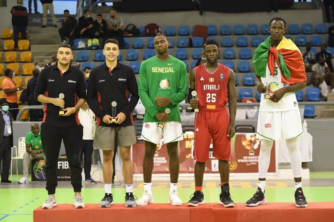 FIBAさんのインスタグラム写真 - (FIBAInstagram)「🎉 Congratulations Egypt 🇪🇬 (Women) & Mali 🇲🇱 (Men) on winning the #FIBAU18Africa Championships! 🎉  👏 Egypt, Mali (Women), Mali and Senegal (Men) will play in next year's #FIBAU19 Basketball World Cups! 👏」12月10日 6時01分 - fiba