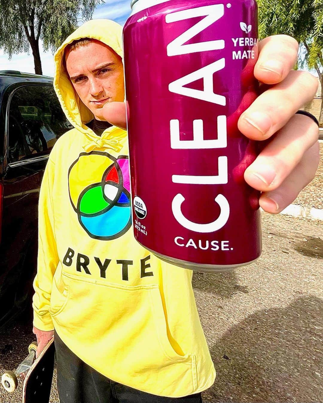 The Berricsさんのインスタグラム写真 - (The BerricsInstagram)「Congratulations to @tylerjeremy__ for joining the @cleancause family! 🤝 “Being a part of a positive brand means so much to me... Clean Cause donates 50% of profits to rehab and recovering addicts, something we can all get behind.” 🙏 Congrats Tyler Peterson! 🎉 #skateboardingisfun #berrics」12月10日 6時46分 - berrics