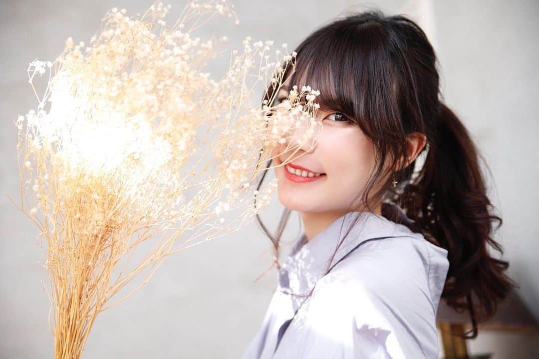 武田美憂のインスタグラム：「. もしかしたらあんまり 冬が嫌いじゃないかもしれないと 気付きました。🍂 . #というより夏が嫌い #オウルテックレディ #sgt #supergt #owltech #tgrteamsard #sard #いいねしてね #portrait #portraitphotography #model #japanesegirl  #racequeen #レースクイーン #グラビア #水着 #ハウススタジオ #被写体モデル #被写体 #モデル #作品撮り #ポトレ #ポートレート #followme」