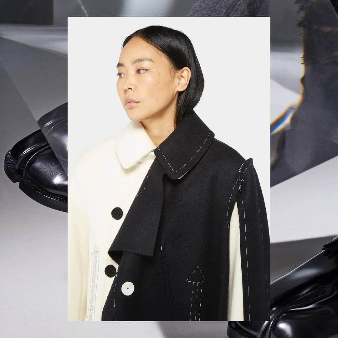 レクレルールさんのインスタグラム写真 - (レクレルールInstagram)「MAISON MARGIELA FW20 New arrivals available online and in-store  #Leclaireur #conceptstore #womenfashion #maisonmargiela #tabi #fw20」12月9日 22時18分 - leclaireur