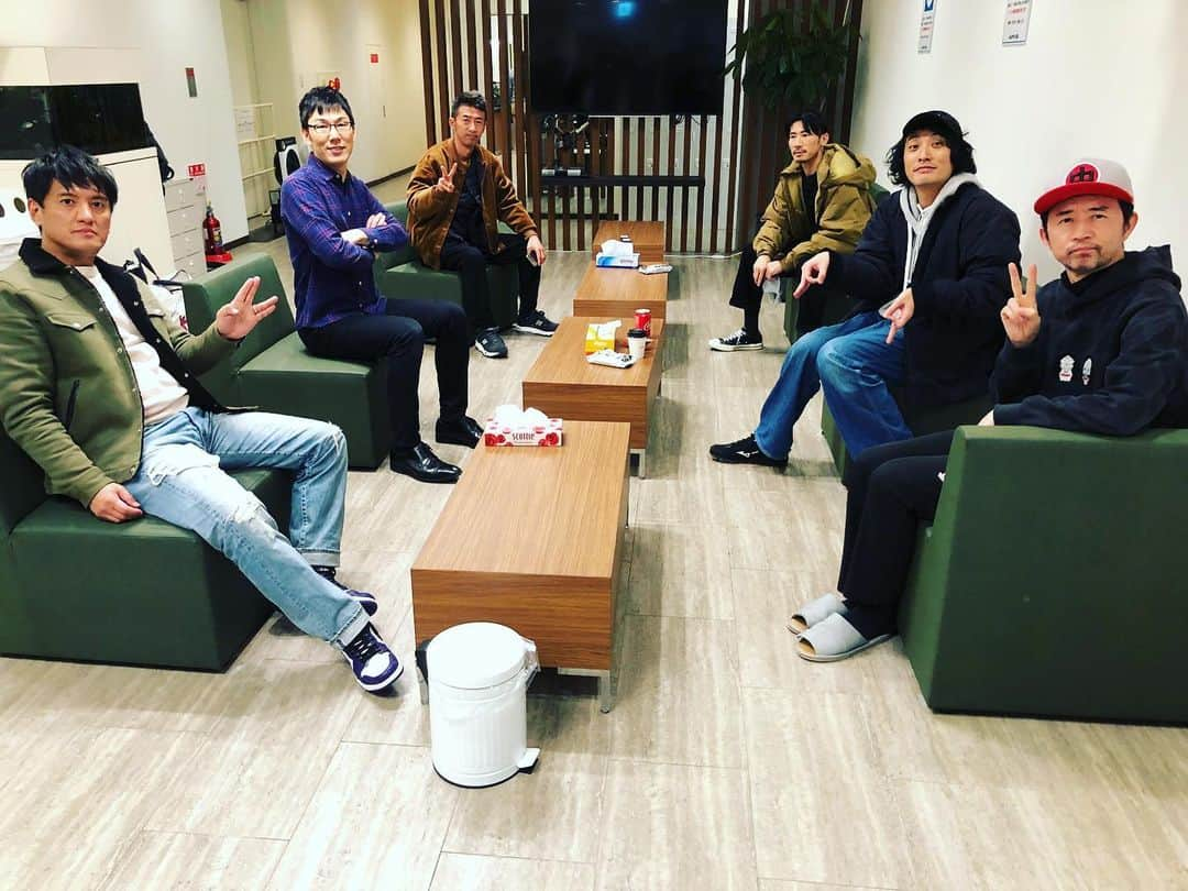 西野恭之介さんのインスタグラム写真 - (西野恭之介Instagram)「オーナイ！〜通夜〜 アフタートーク終了。 zoom満室ありがとうございました。」12月9日 22時33分 - choplin_nishino