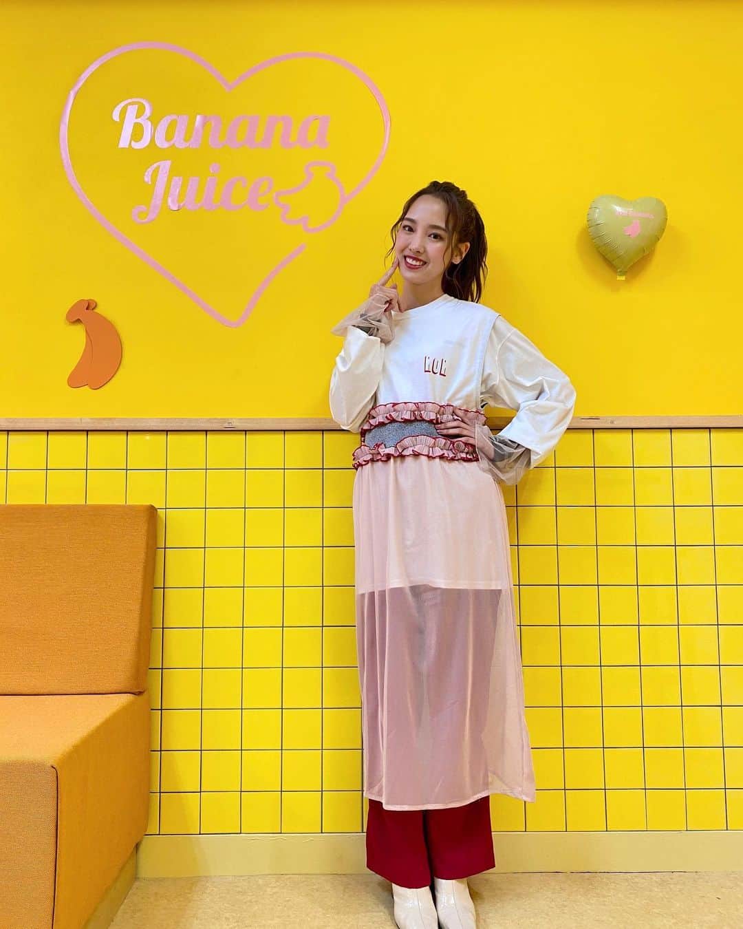 飯窪春菜のインスタグラム：「「突然ヒロイン 少女まんがみたいな恋、しよっ！」 ・ 衣装可愛すぎ〜！ しのさんが恋する女の子をとびきり可愛く変身させていきます💄 佐藤ひなた編、完結したのでぜひ一気見しちゃってください😌❣️ ・ #突然ヒロイン  #ちゃお  #衣装  @nontokyo_official」