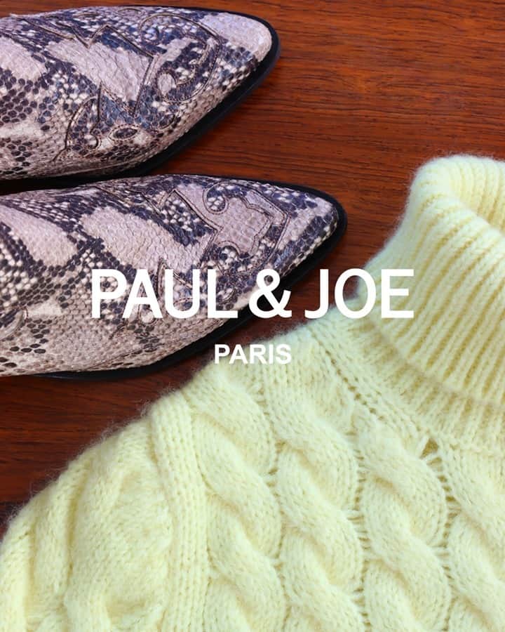 ポール&ジョーさんのインスタグラム写真 - (ポール&ジョーInstagram)「The comfiest sweater mixing the perfect leather snake boots 🐈⁠ -⁠ #PaulandJoe #AW20 #FW20 #Sweater #Boots」12月9日 23時01分 - paulandjoeparis