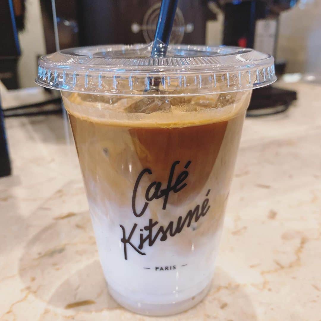 春菜めぐみさんのインスタグラム写真 - (春菜めぐみInstagram)「大好きな#cafekitsune 🦊❤️ ． ． ここのコーヒー美味しいんだぁ〜☕️💕 ． ． #coffee #cafetime」12月9日 22時58分 - me_haruna.02