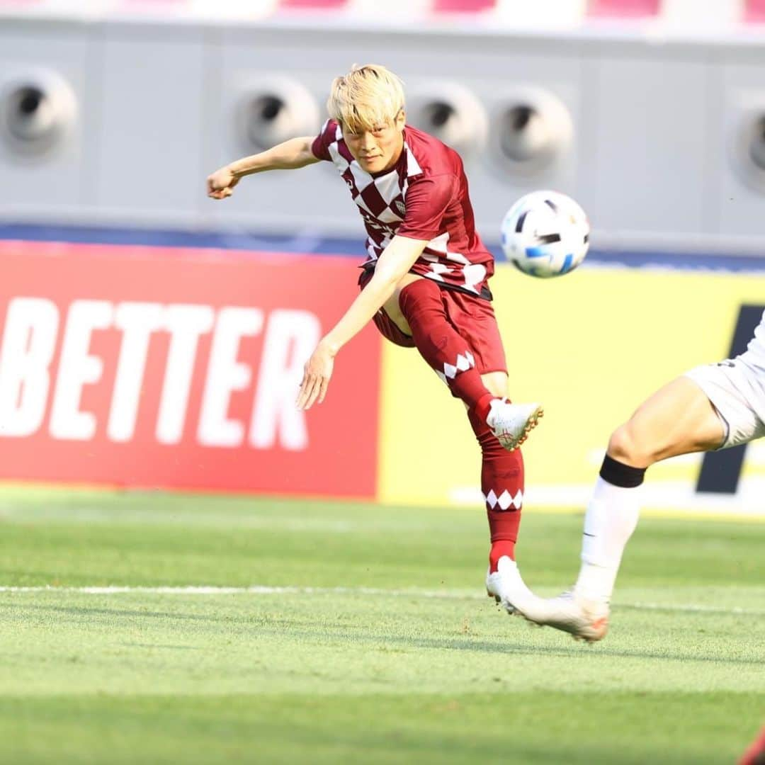 古橋亨梧さんのインスタグラム写真 - (古橋亨梧Instagram)「明日はベスト4をかけた大事な一戦⚽️🇶🇦 勝利を掴むために、心を一つにして共に戦いましょう！ 応援よろしくお願いします💪 #ACL2020#一致団結」12月9日 23時01分 - kyogo_furuhashi